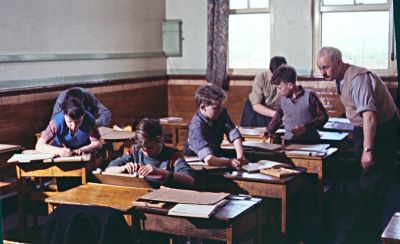 Alma Road Secondary School, about 1959
The teacher is the school's Headmaster (1/1953 to 7/1963),  Harry Sellick. The school is Ponders End Secondary Boys, Alma Road.
Keywords: schools;people