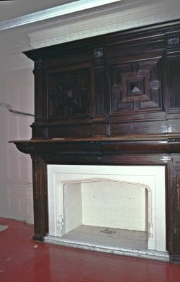 Whitewebbs House. Fireplace and wood panelling.
Keywords: fireplaces;wood carving;panelling;architectural details