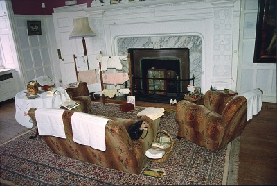 Room furnished in 1940s style
In 2005 this room was furnished in the style of the 1940s in conjunction with an exhibition on Enfield at war.
Keywords: chairs;fireplaces;carpets;Forty Hall;1940s;World War II