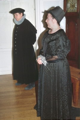 "Sir Nicolas and Lady Rainton"
"Sir Nicolas and Lady Rainton" showing visitors around their home.
Keywords: Forty Hall;Rainton