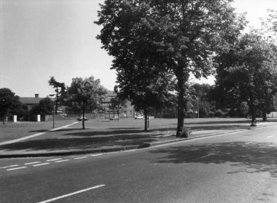 St. Michael's Green, 1985
Keywords: St Michaels Green;greens;hospitals