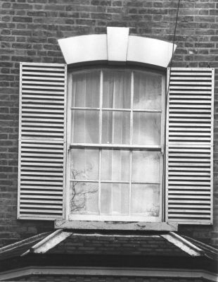 Fortescue Villas, 15 Gentleman's Row
Keywords: windows;Gentlemans Row;shutters;