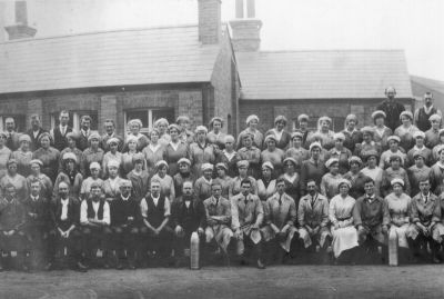 Ponders End Shell Factory staff
A section of the staff at the time of the First World War. A shell is in the centre foreground. This is a section of a larger photograph in the Enfield Local Studies Library and Archive.
Keywords: 1910s;factories;military forces;World War I;people