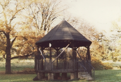 Bandstand, Hilly Fields
Picture from 1986, before the bandstand was restored
