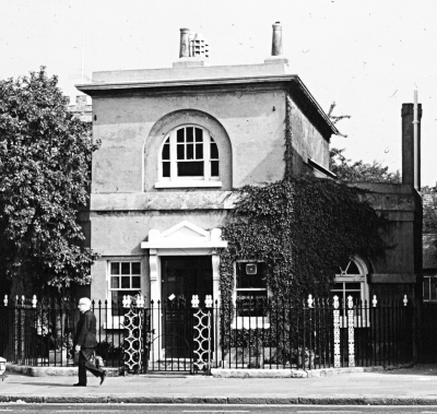 Old Vestry House
The Old Vestry House. During World War II, EPS managed to get the decorative railings protected on this interesting old building - otherwise much of character would have gone for ever. In 2010 the building was used for the offices of the Old Enfield Charitable Trust. 
Keywords: historic buildings