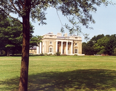 Grovelands House
1797, designed by John Nash. Listed Grade I. - [i]Treasures of Enfield[/i], p.145.
Keywords: 1790s;Grade I listed;Grovelands House;historic buildings;historic houses