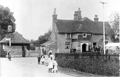 King and Tinker Inn, Whitewebbs Road, 1906
Note on the print reads: "A little to the right and behind this picture stood the Lady Huntingdon Chapel, destroyed by doodlebug in the 2nd world war. Before 1914 the entrance to the public footpath across Whitewebbs Park and in front of the house was in front of the King and Tinker and to the right. Later diverted further down Whitewebbs Lane in 1913."
Keywords: 1900s;pubs;historic buildings;Grade II listed