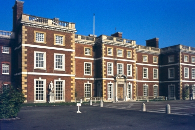 Trent Park House
Keywords: historic buildings;Grade II listed