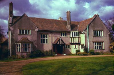 Arnold House, 66 The Ridgeway
Previously known as Tower House
Keywords: historic buildings