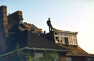 Fir Tree House being demolished
Keywords: historic buildings