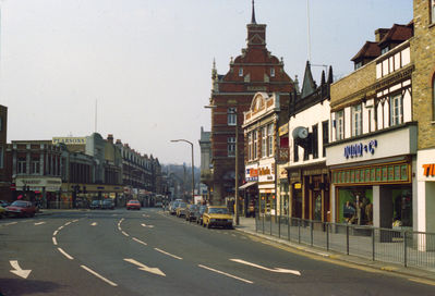 The Town, north side, 1980
Dunn & Co.
Keywords: 1980s;roads and streets;shops