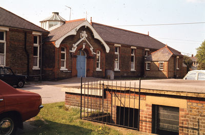 Highlands Hospital, 1986
Keywords: hospitals;1980s