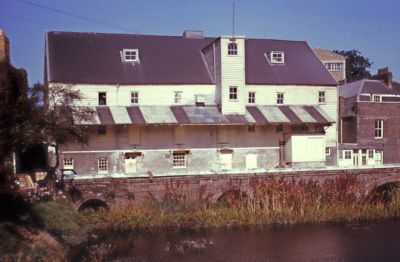 Wright's flour mill, Ponders End
Keywords: mills;industry