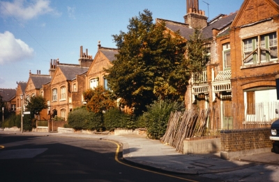 Palace Gardens, 1976
Keywords: 1970s;demolished buildings;houses