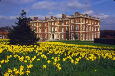 Trent Park House
Keywords: historic houses;Grade II listed;flowers