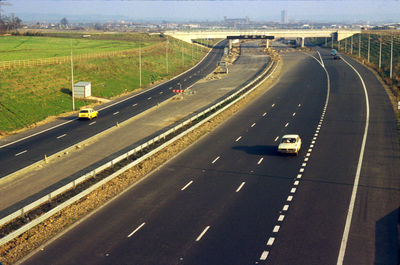 M25 motorway
Looking east from Bulls Cross Ride bridge. The New River aqueduct across the motorway is seen in the distance.
Keywords: aqueducts;New River;roads and streets