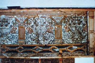 Mural painting, the Dower House, Forty Hill
In the early 1970s this painted mural of around 1600 was uncovered on a chimney breast in a panelled room on the ground floor - [i]Treasures of Enfield[/i]
Keywords: murals;paintings;historic houses;17th century