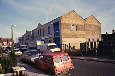 Royal Jersey Laundry, Bush Hill Park
Keywords: 1980s;factories;industry