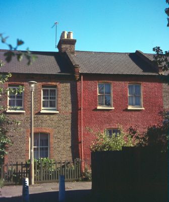 Terraced houses, Holly Walk
Keywords: houses