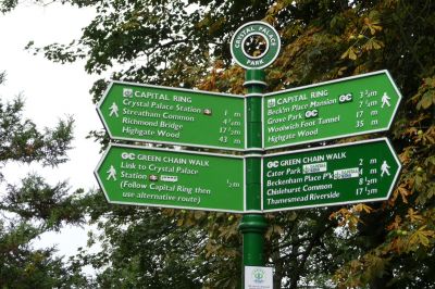 Walks signpost, Crystal Palace park
