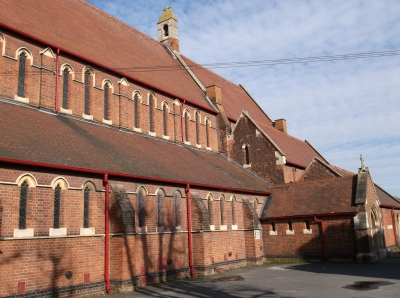 Hertford Road, no.710. St George's Church.
St George's church and adjoining vicarage at Hertford Road,  Freezywater are an island of interest in an otherwise dull mix of predominantly standard Victorian and inter-war housing. - [i]Mick Coe[/i]
Keywords: churches